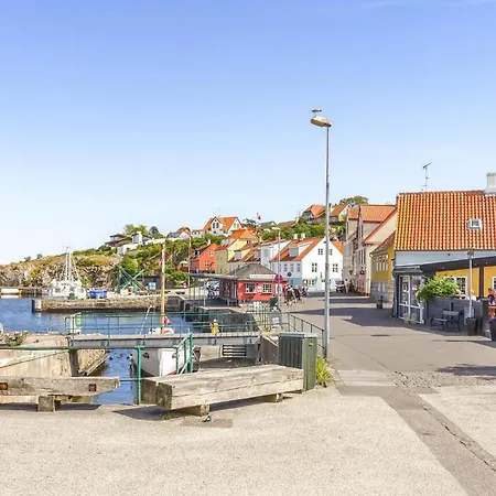 2 Bedroom In * Gudhjem
